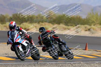 media/Oct-08-2022-SoCal Trackdays (Sat) [[1fc3beec89]]/Turn 10 (945am)/